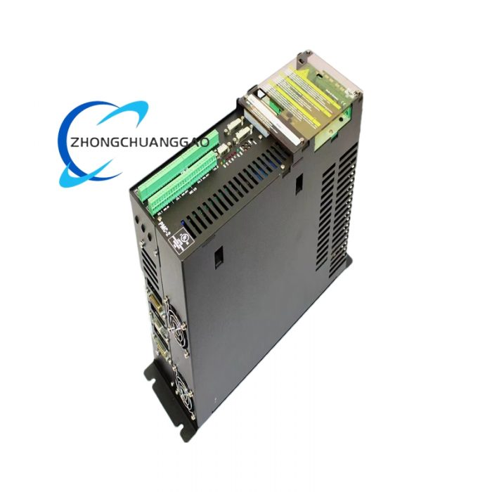 ELAU PMC-2/11/08/000/01/03/00/00/00 Compact Servo Drive & Positioning Controller - Image 1